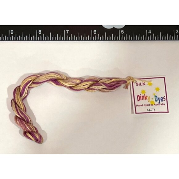 Dinky Dyes #47 Cowrie Shell 100% Silk Embroidery Thread 8 Mtrs Cross Stitch - Picture 1 of 2